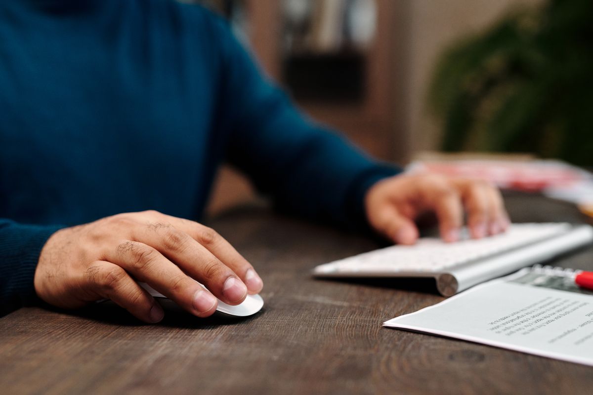 เมาส์ Ergonomic รุ่นไหนดี 2026 รวม 5 อันดับน่าใช้ ลดปวดข้อมือสำหรับมือ WFH